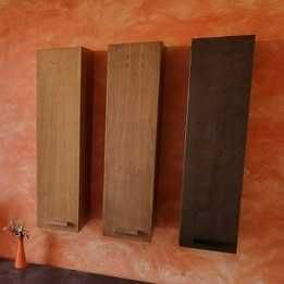 Италиански висящи холни шкафове