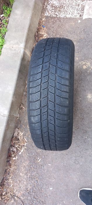 Anvelopa de iarna Barum 195/65 r15