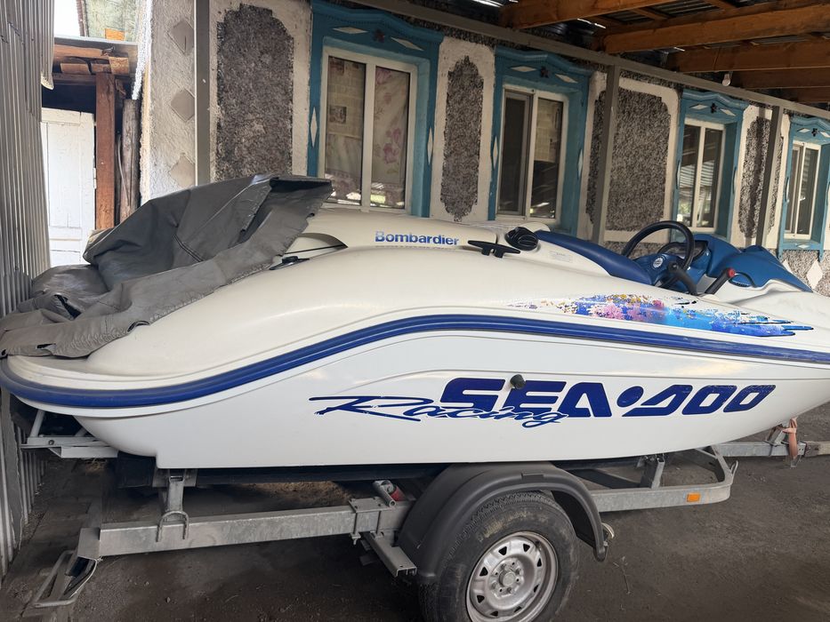 Продам BRP катер 5 мест