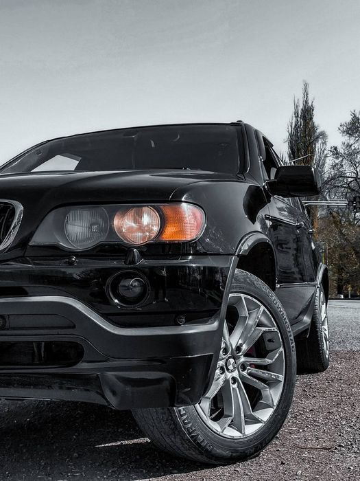 BMW X5  Об- 3.0л