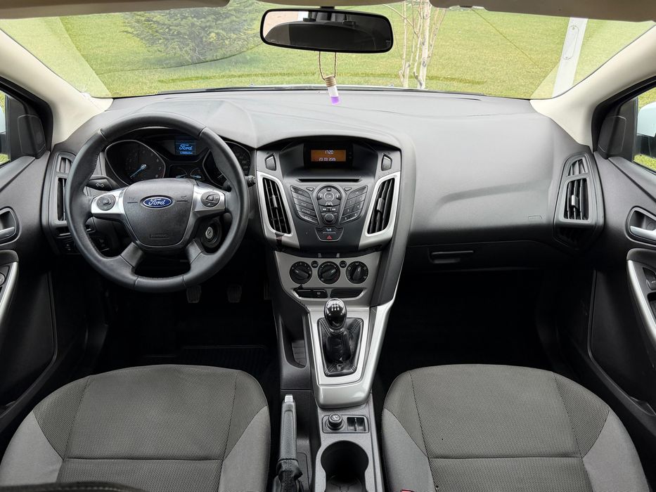 Ford Focus 2011 unic prop de nou 1.6 benzina 120.000 km reali fara daune