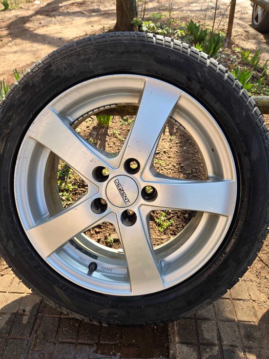 4 бр. алуминиеви джанти 15 цола с летни гуми 195/50 R15 – комплект