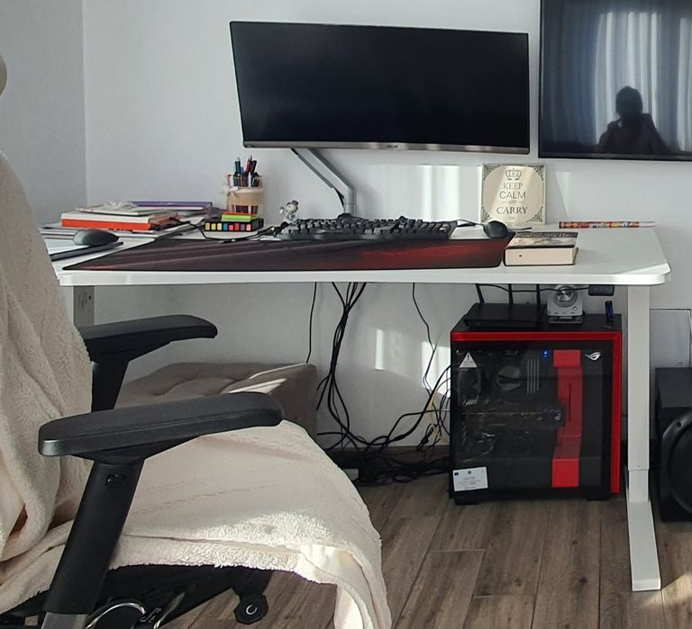 Birou Mobexpert cu reglaj inaltime pe motor