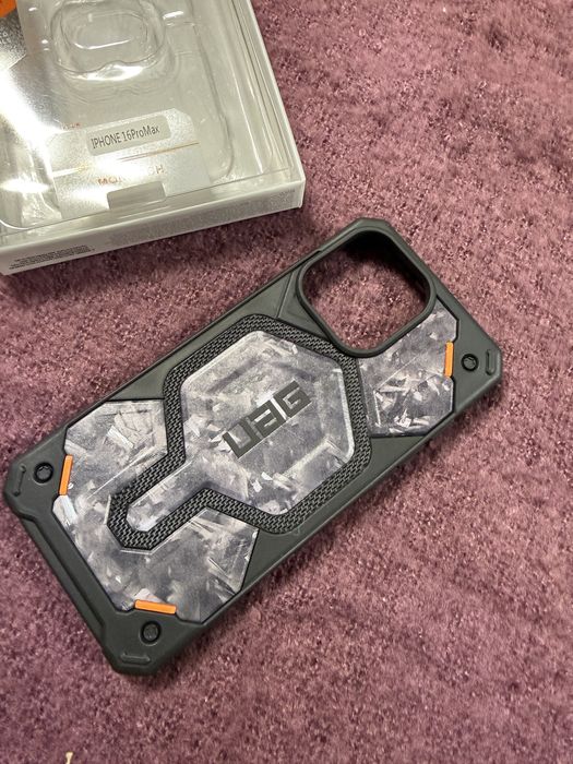Carcasa UAG Iphone 16 pro max noua new