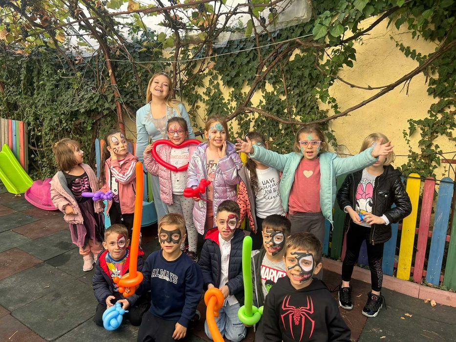 Animatori petreceri copii Bucuresti Sector 4 Vata de zahar si Popcorn