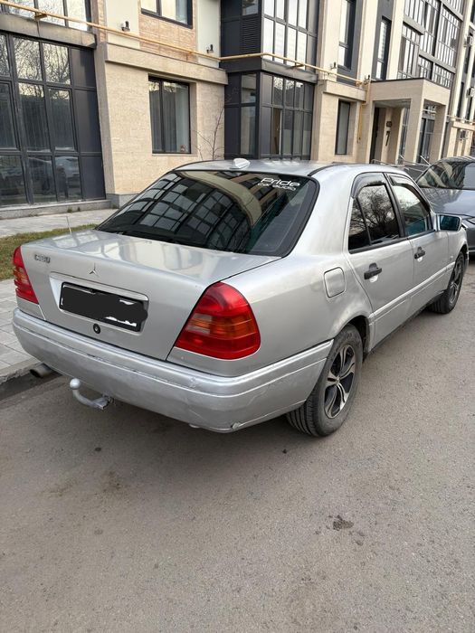 Продам мерседес бенц С-180 торг