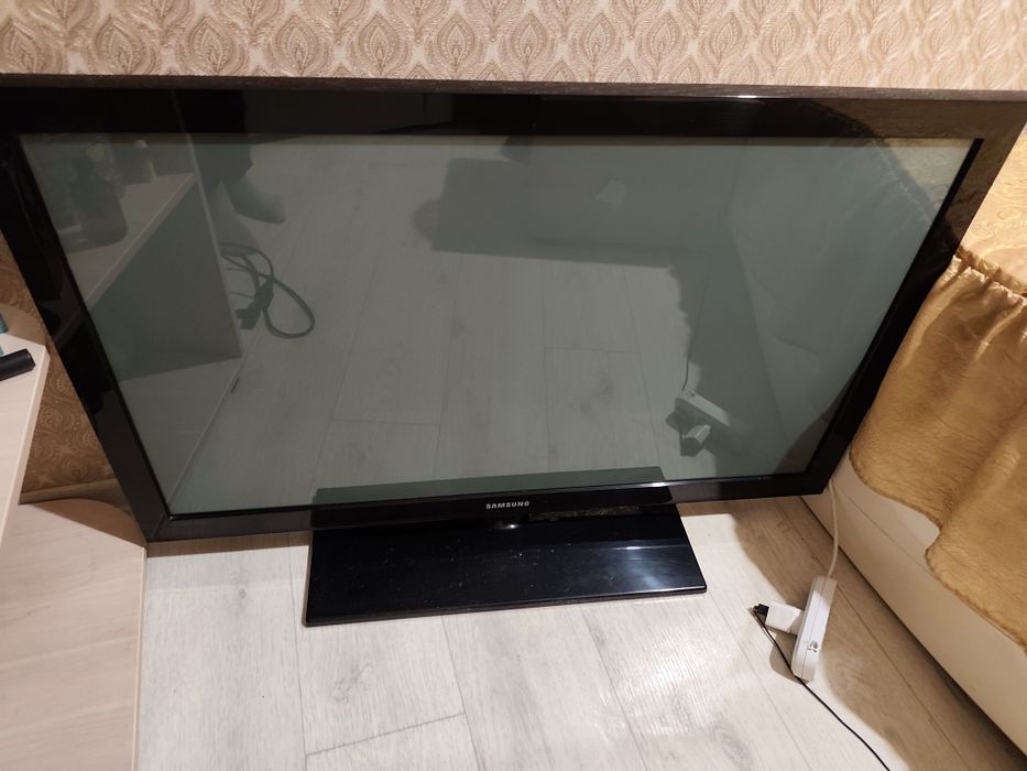 Продам телевизор
