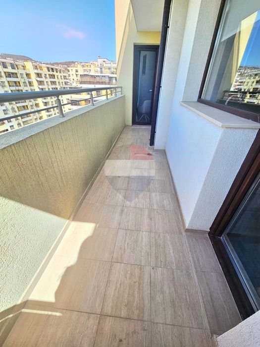 Продава се Двустаен апартамент в Варна, Победа - 71 кв.м за 2747 €/кв.м - Снимка #4