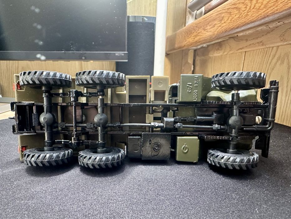 Модель грузовика  1:43 Урал ГРАД