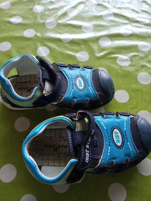 Детски сандали 27 номер