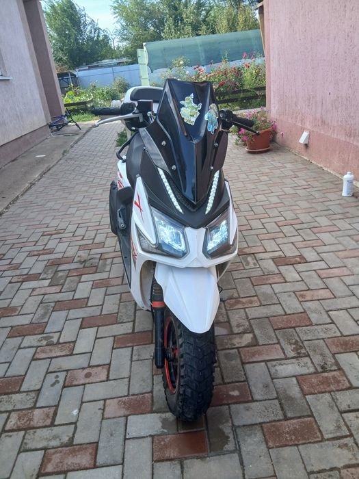 Срочная продажа скутера