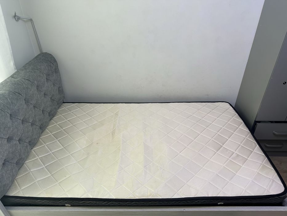 Диван,Кроват………..