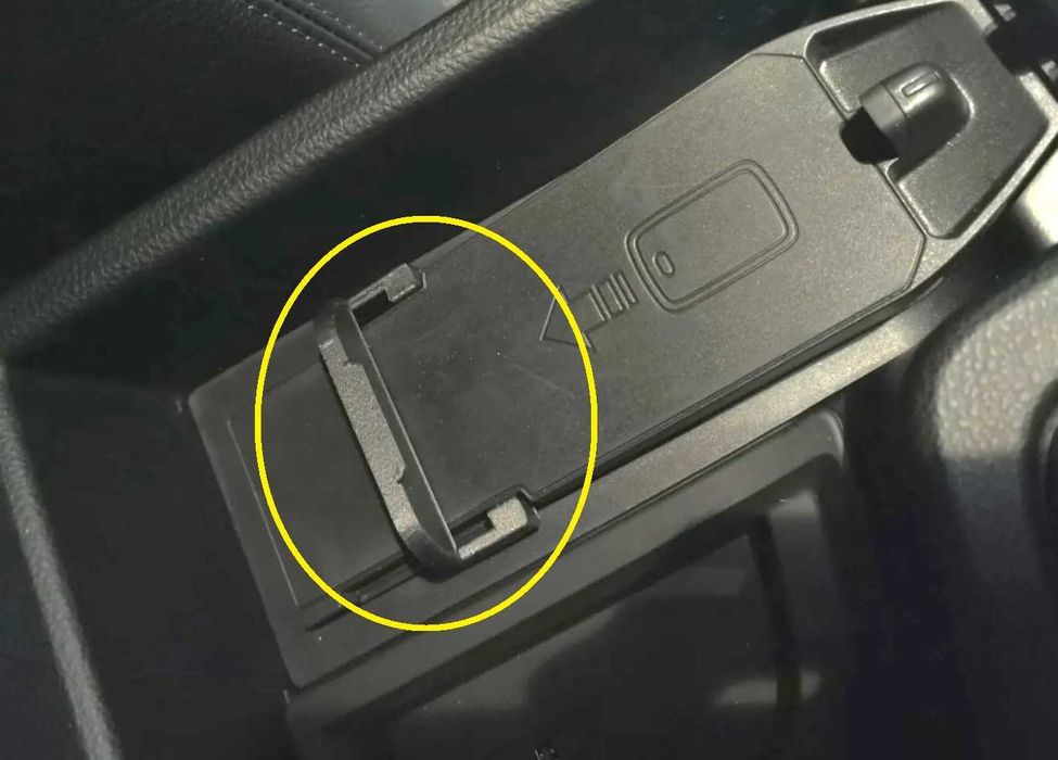 BMW MINI удължител за големи телефони за фабричното wireless зарядно