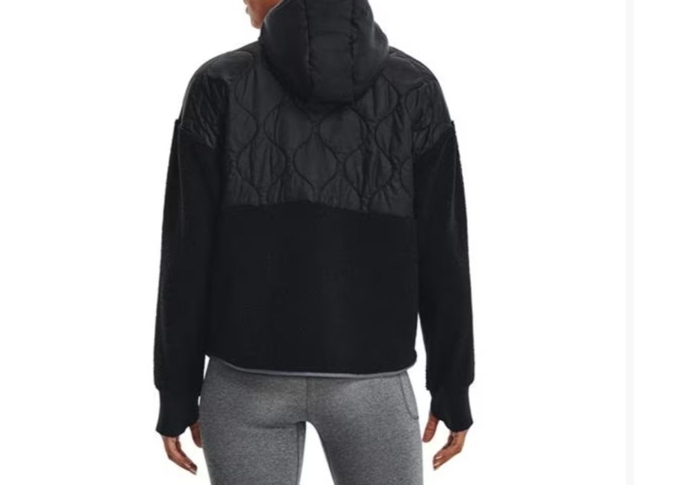 Промо цена !!!Ново!!! Дамско  Яке Under Armour