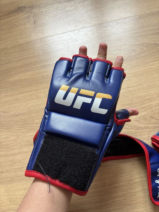 Перчатки UFC для единоборств и тренировок