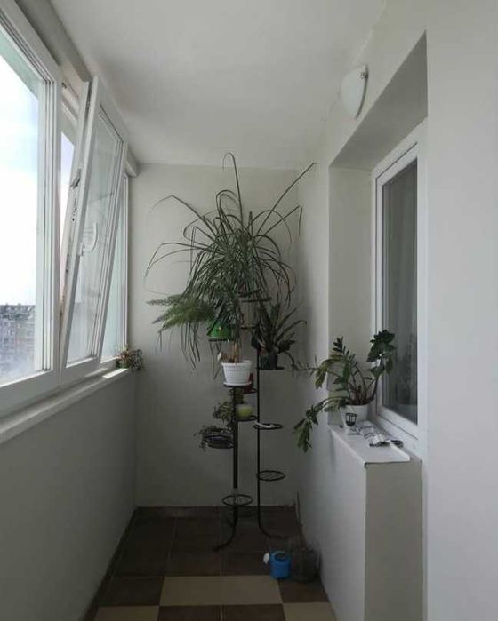 Дава се под наем Двустаен апартамент в Бургас, Меден рудник - зона А - 98 кв.м за 225 € - Снимка #8