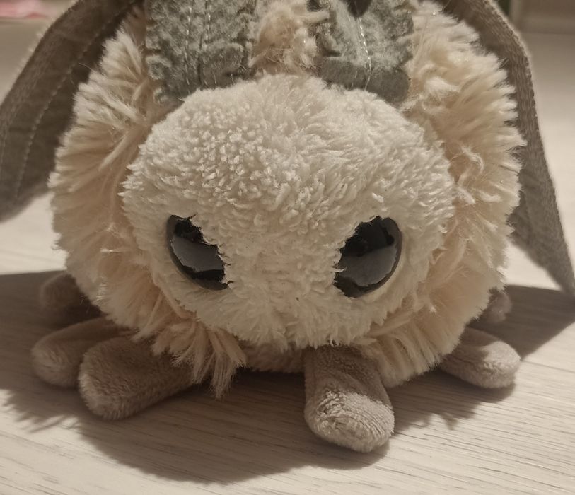 Игрушка моль мотылек 15-20 см