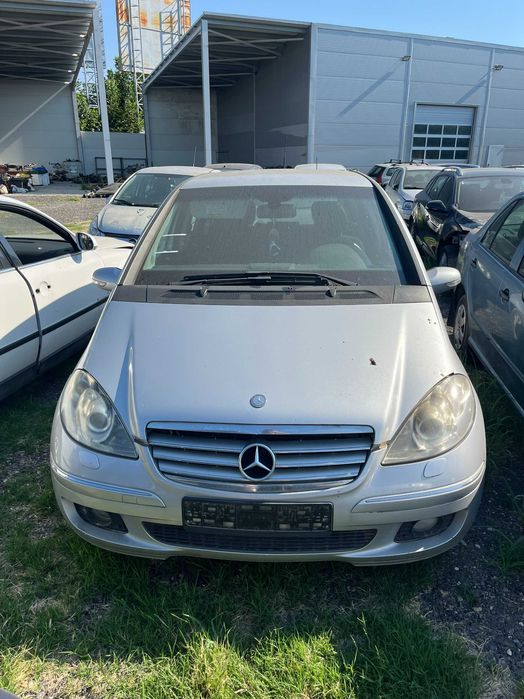 Dezmembrez Mercedes Benz A class W169 2007 gri argintiu Xenon cutie automata