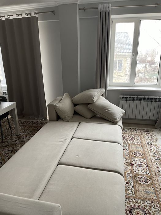 Срочно продается диван