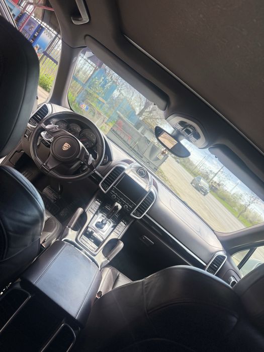 Cayenne  an 2014