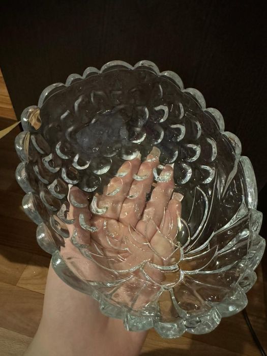 Продам салатницу новую