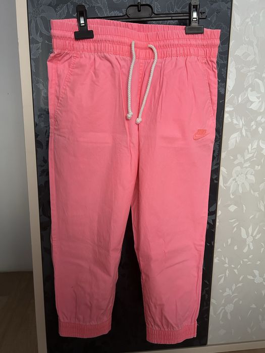 Pantaloni trei sfert Nike