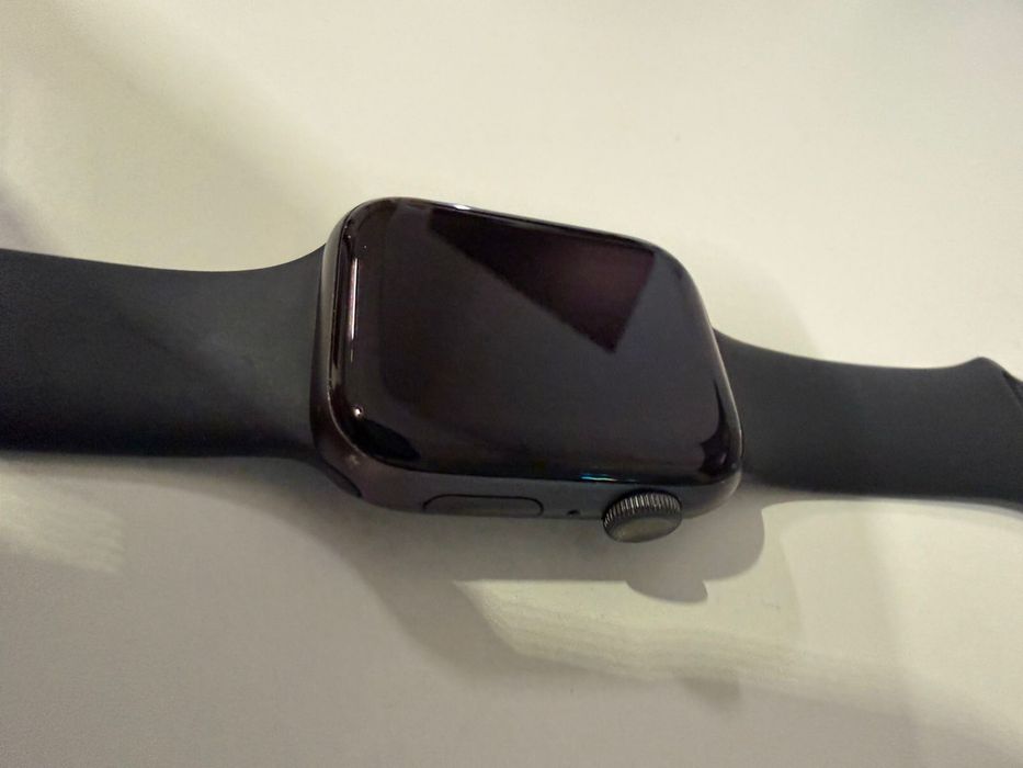 Apple watch 5 series