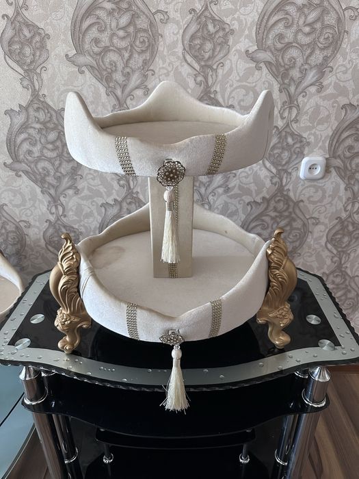 Корзины с ножками тойбастар