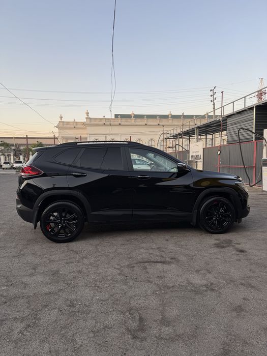 Tracker 2 Redline