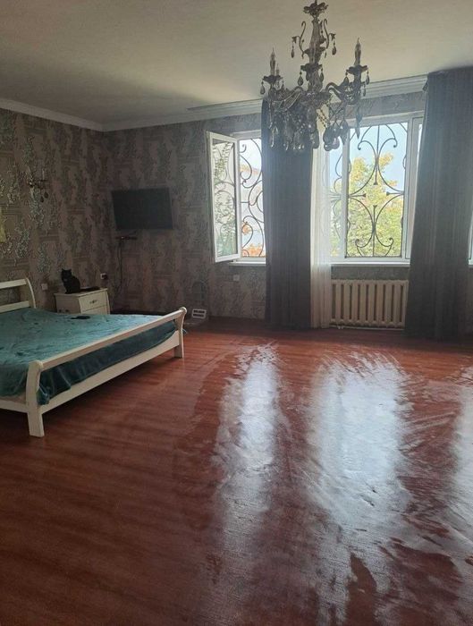 Продается дом 3 сотки Ракат Боши_Есть сауна и бассейн