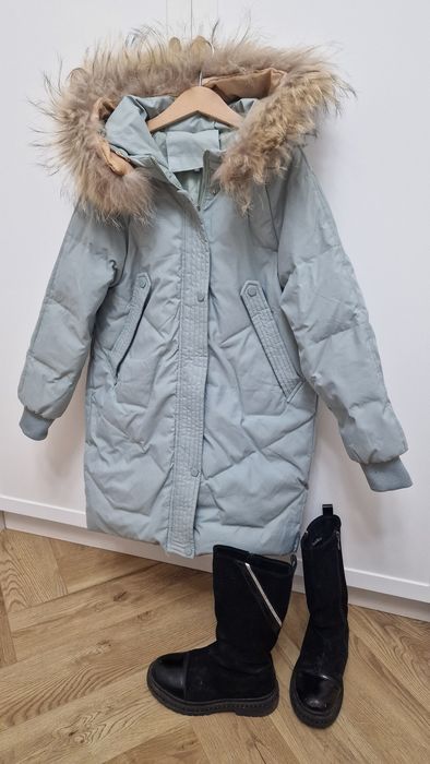 Зимняя пуховик на девочку (пух)