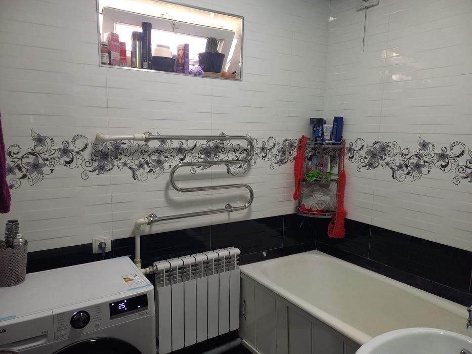 Продаётся 3-ком кв на 4 этаже