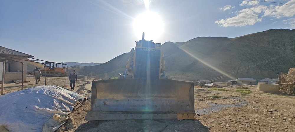 Продам бульдозер SHANTUI SD 22 в идеальном состоянии