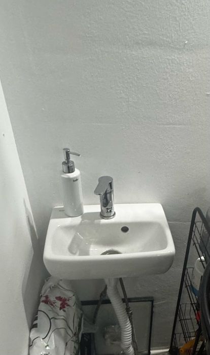 Дава се под наем Офис в Варна, Бриз - 40 кв.м за 538.56 € - Снимка #9