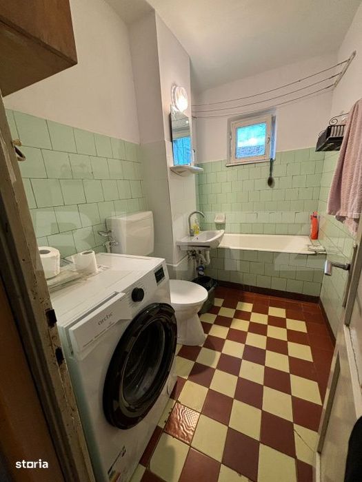 Apartament Cu 4 Camere, Langa Muzeu