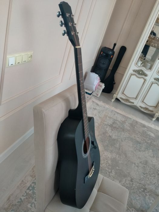 Очень дёшево гитара