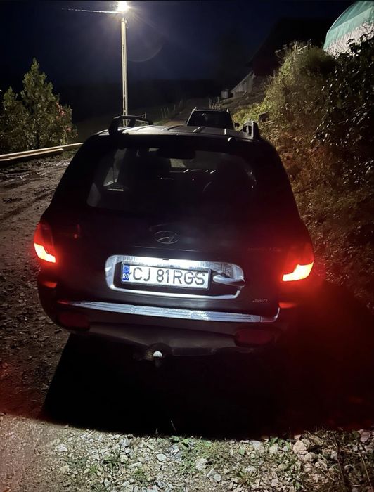 Vând Hyundai Santa Fe 4•4