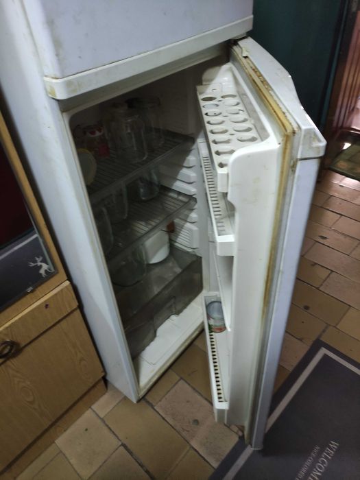 Холодильник SAMSUNG бу