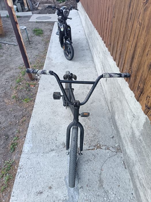 Продам BMX в отличном состоянии