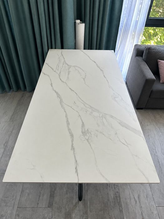Трапезна маса от технически камък 180 × 90 см – без забележки