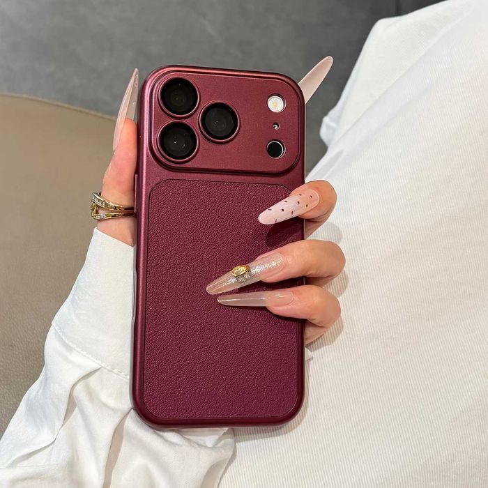 Кейс за телефон iPhone 17 pro - burgundy