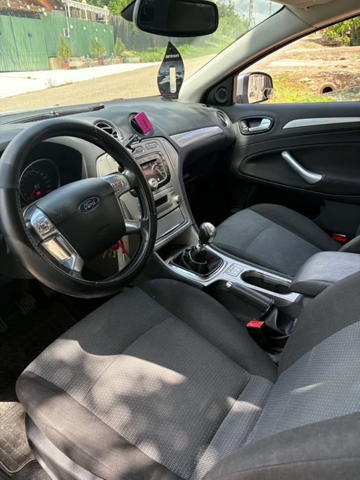 De vânzare ford mondeo 2.0 tdci