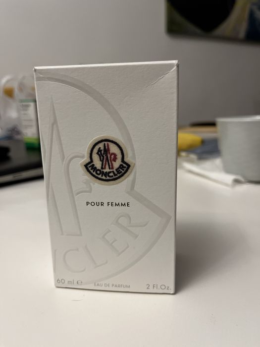 Парфюм Moncler pour femme 60 ml