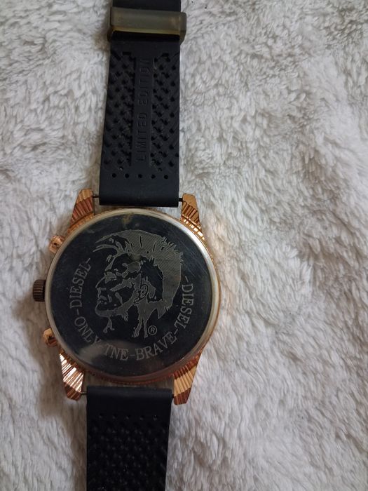 Часовник  Diesel