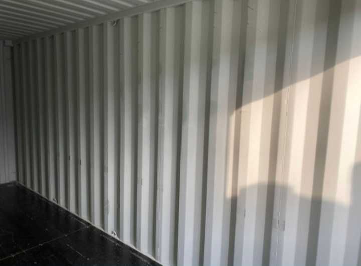 Продам морской контейнер 20 фунтов