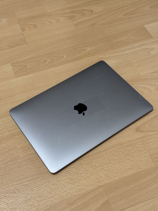 MacBook Air 2019 13 дюймов