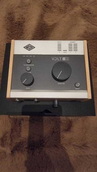 Аудио интерфейс Universal Audio Volt 176 (Focusrite upgrade)