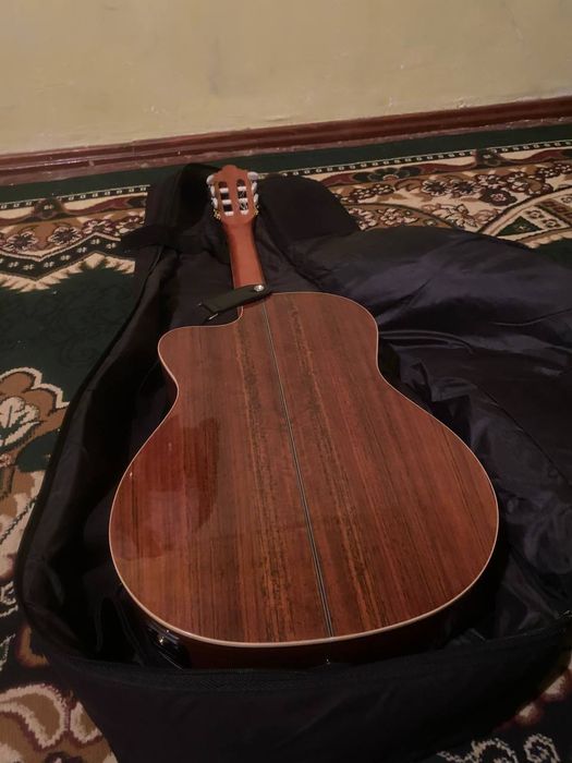 Электро Классическая гитара