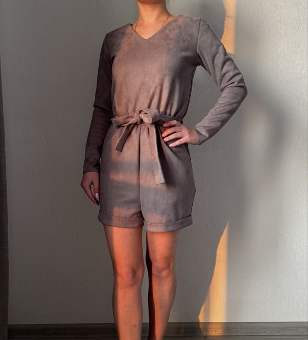 Женский комбинезон