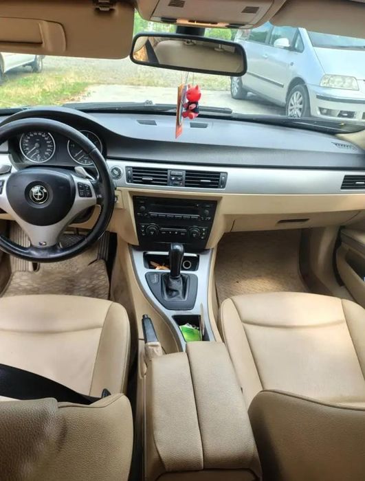 BMW e90 330XD 231cp automat